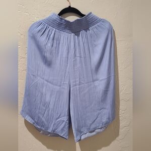 Mango flowy shorts size Medium NwT